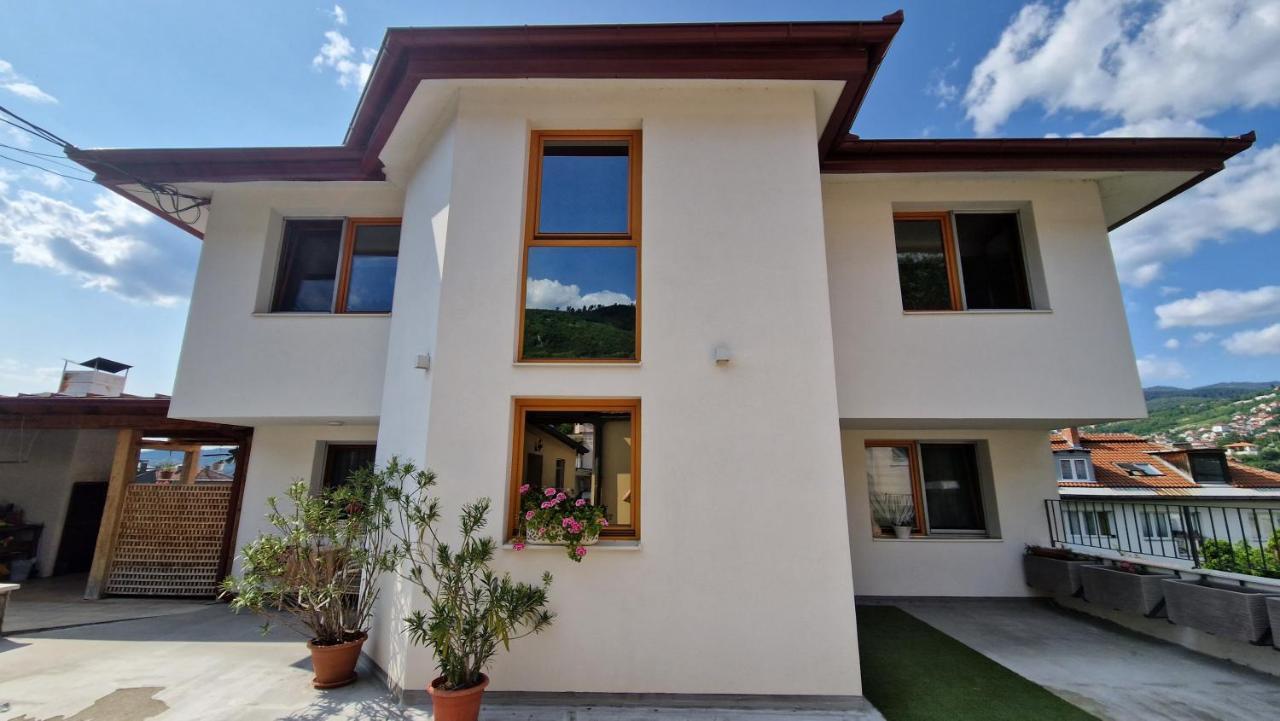 Guesthouse Rose Сараево Экстерьер фото