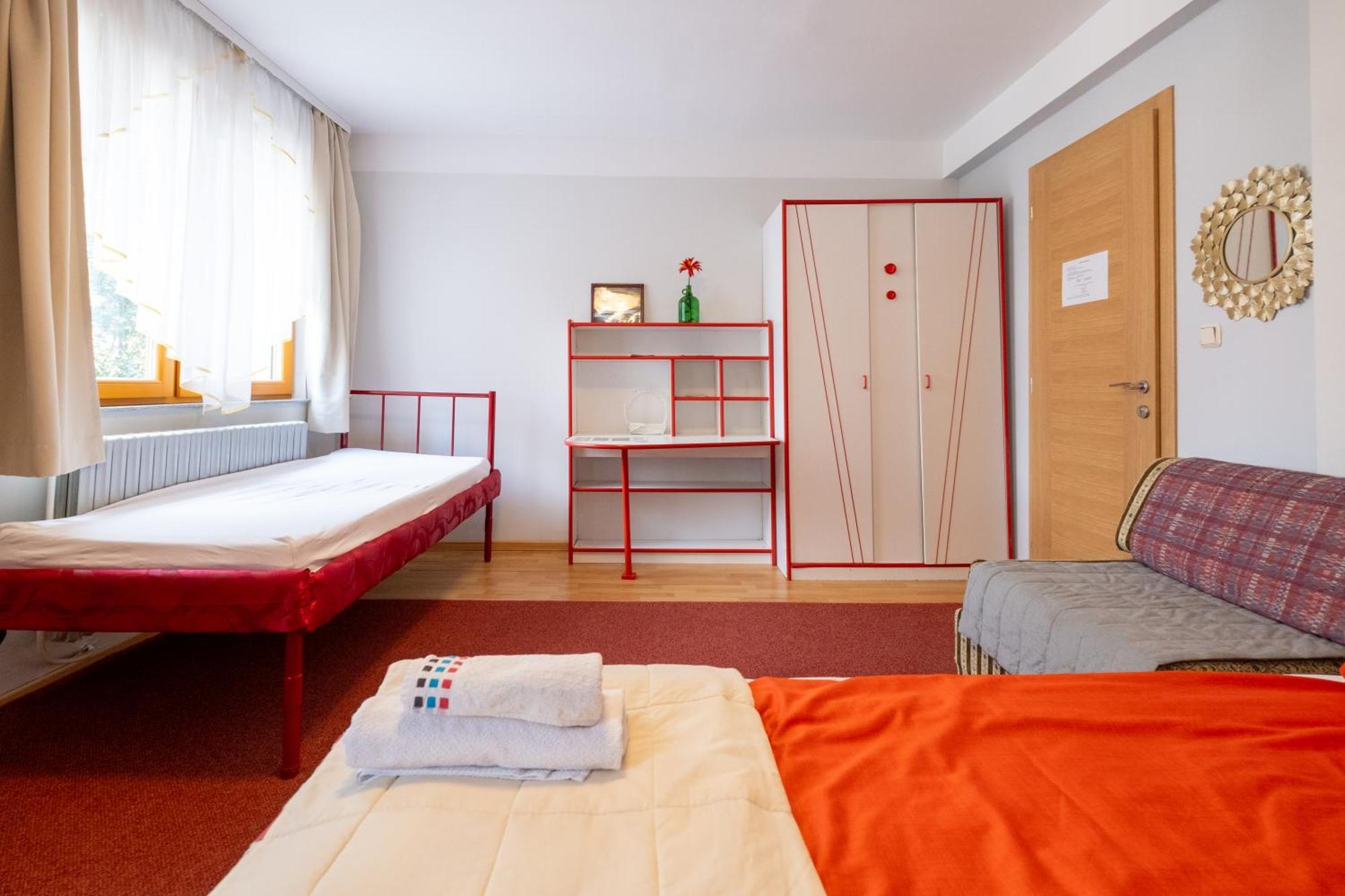 Guesthouse Rose Сараево Экстерьер фото