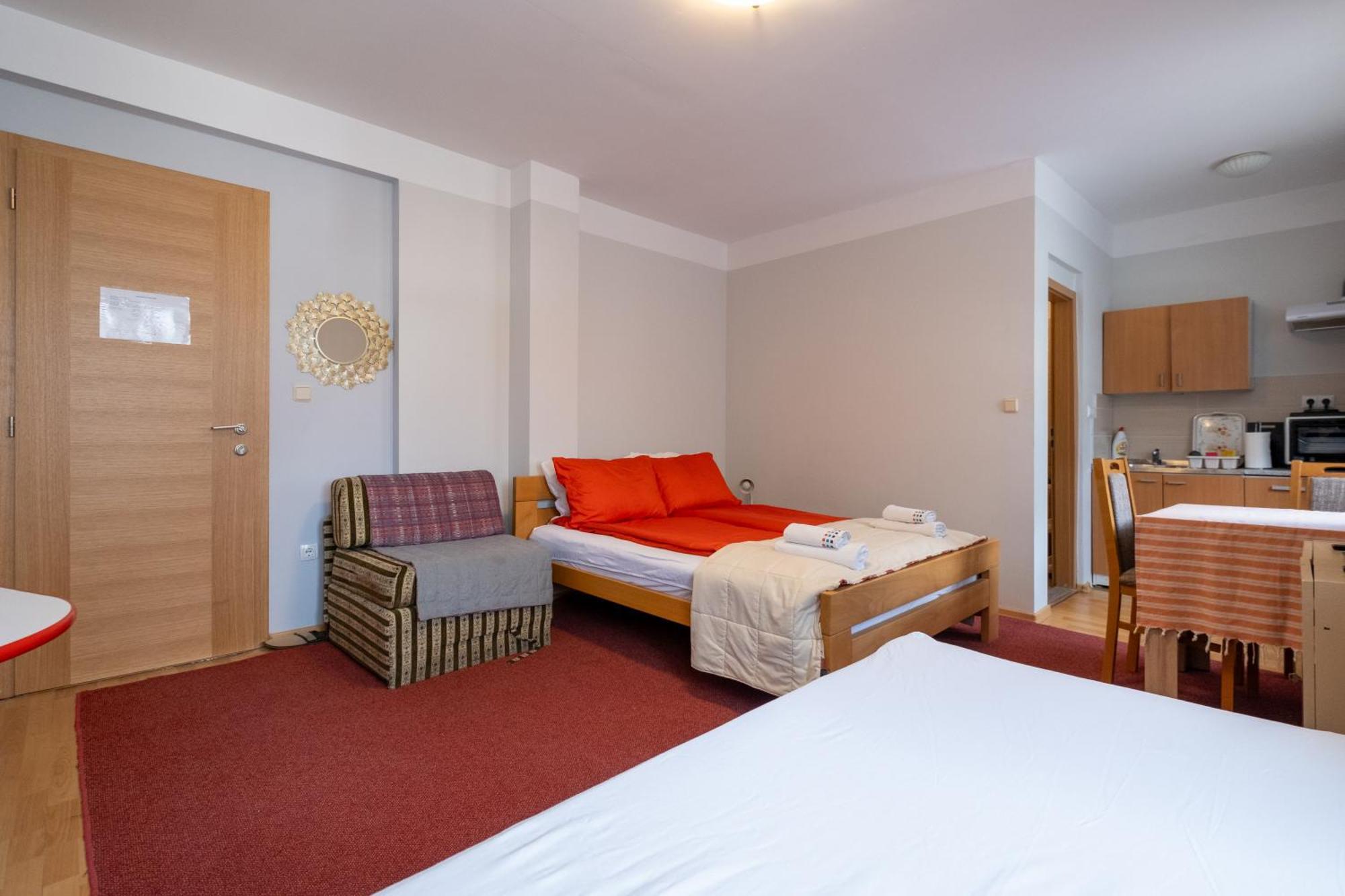 Guesthouse Rose Сараево Экстерьер фото