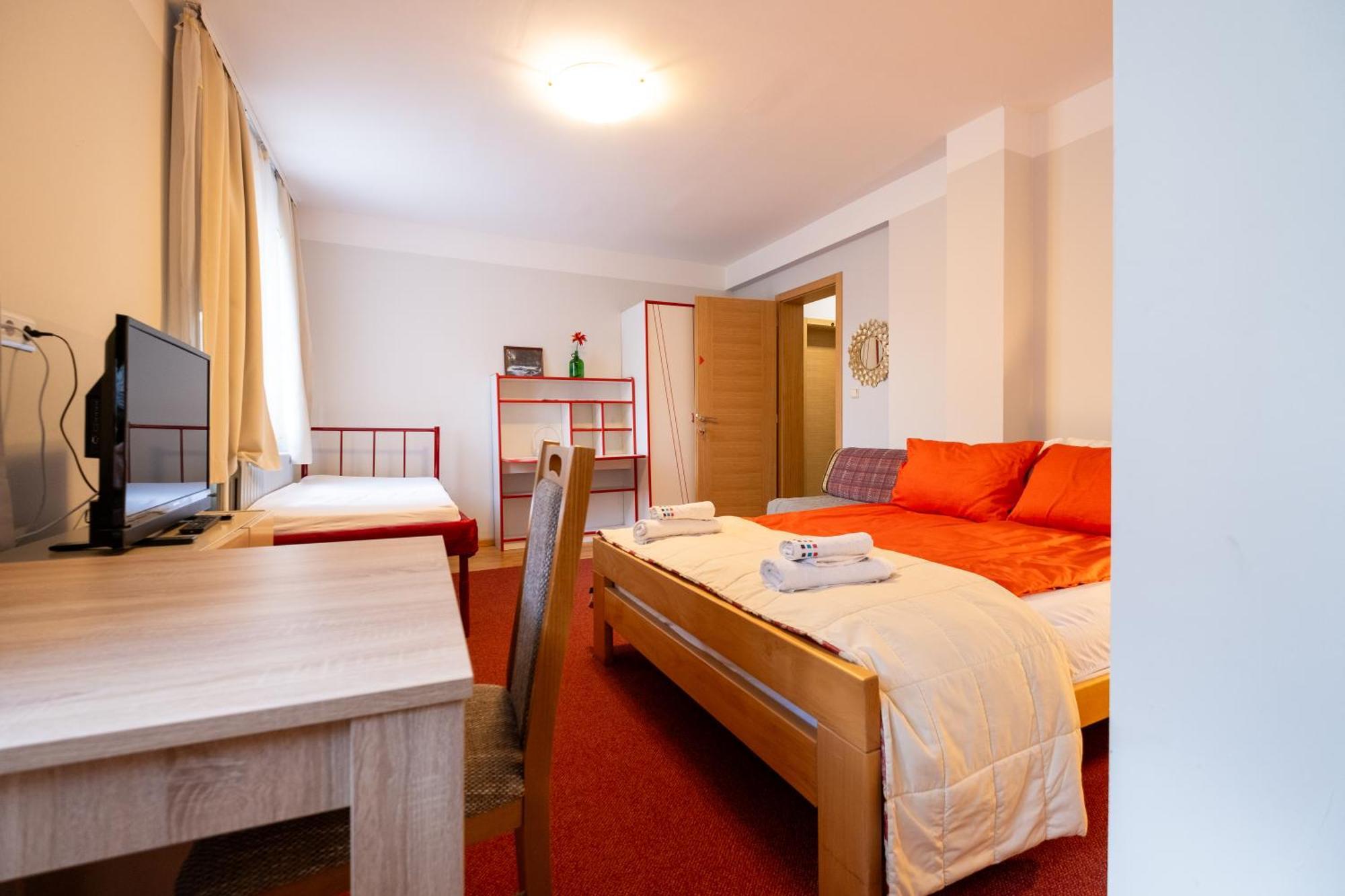 Guesthouse Rose Сараево Экстерьер фото