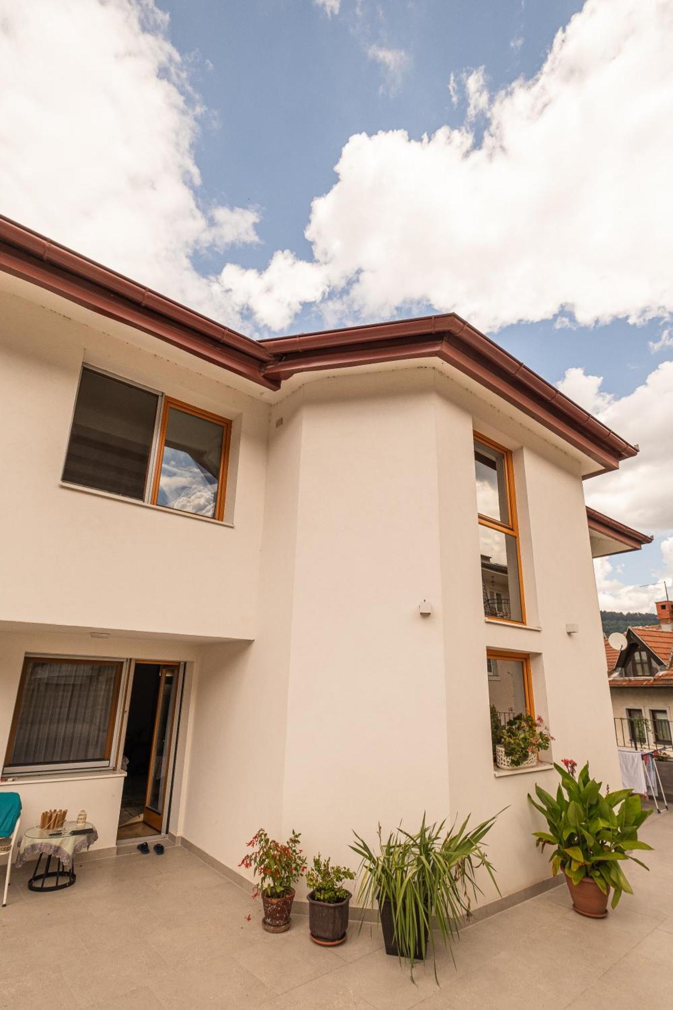 Guesthouse Rose Сараево Экстерьер фото