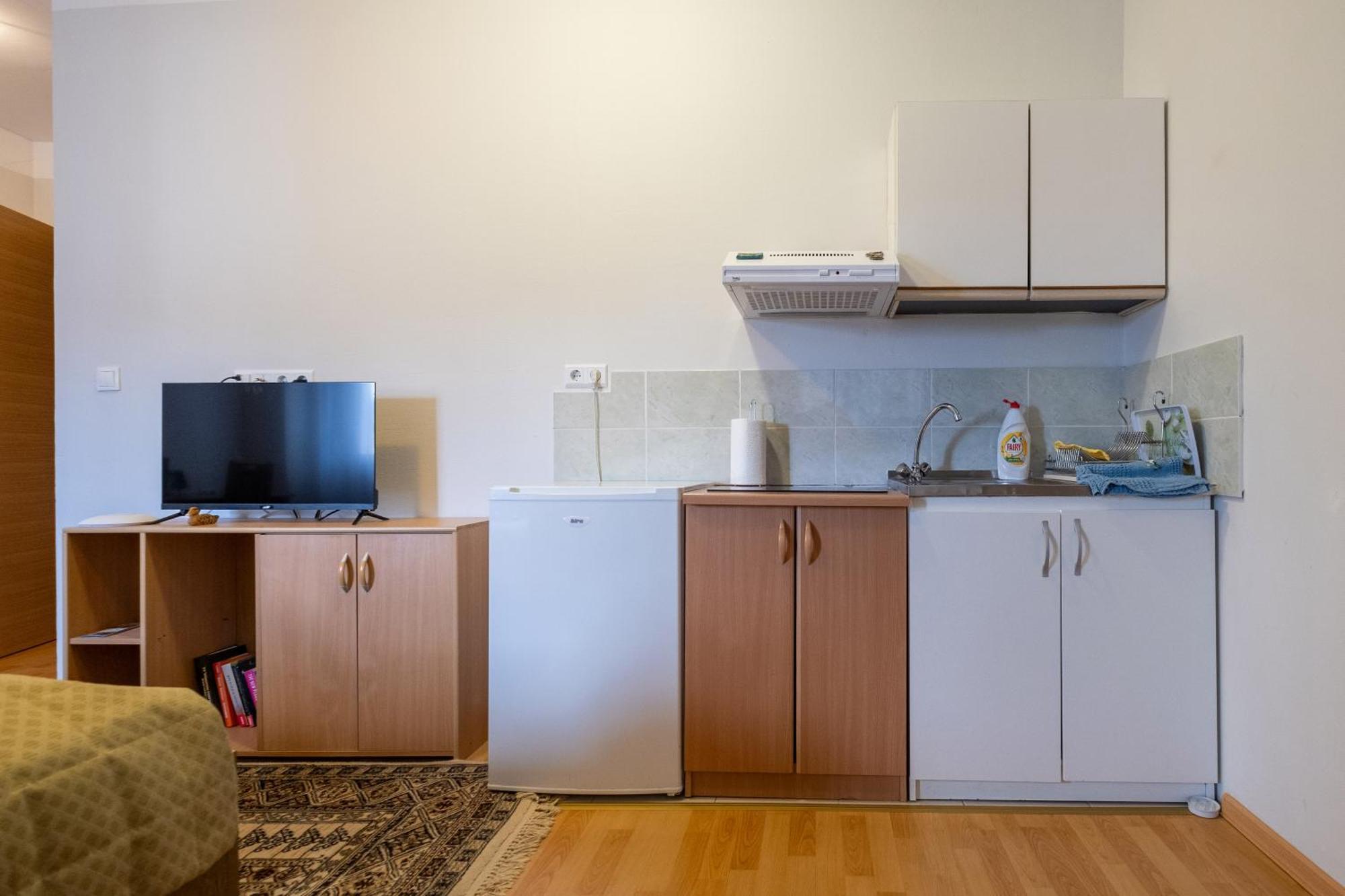 Guesthouse Rose Сараево Экстерьер фото