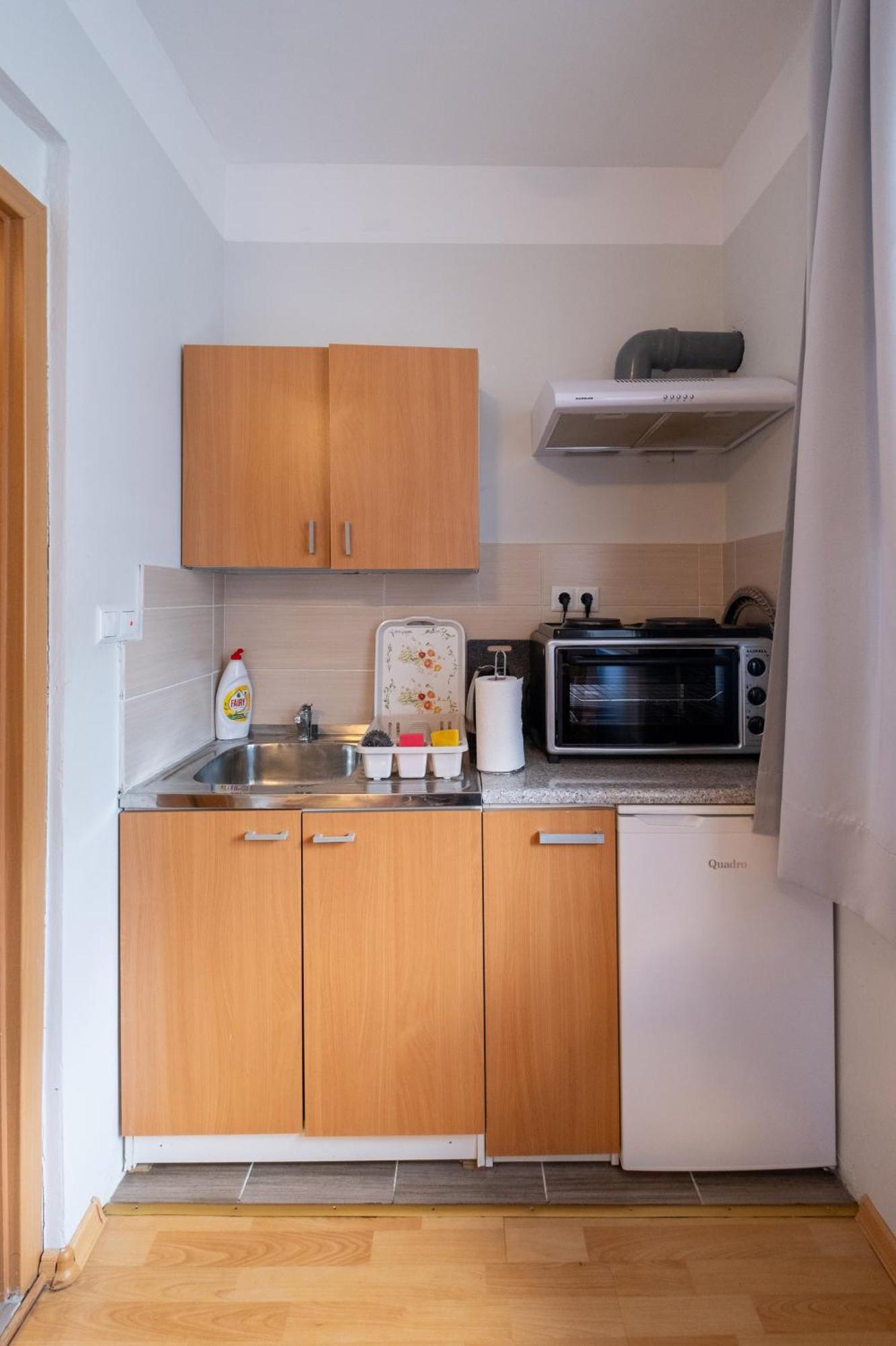 Guesthouse Rose Сараево Экстерьер фото
